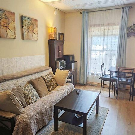 Uptown Area, Cozy King Suite, Quiet And Private, Free Parking, Walk To Restaurants Charlotte Dış mekan fotoğraf