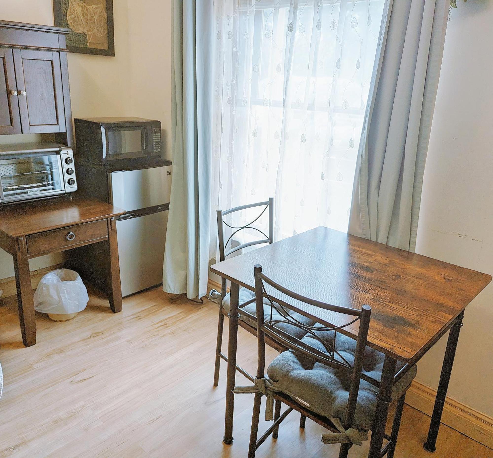 Uptown Area, Cozy King Suite, Quiet And Private, Free Parking, Walk To Restaurants Charlotte Dış mekan fotoğraf